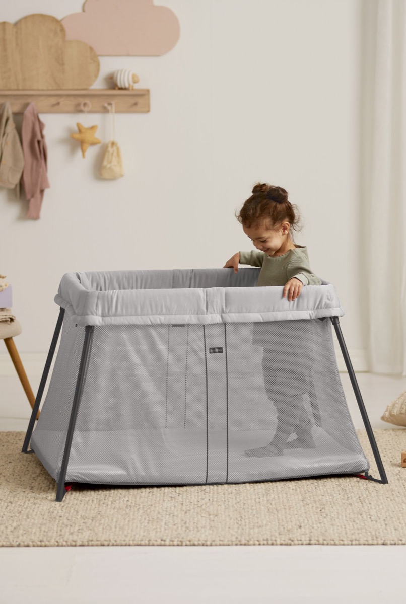 BabyBjörn Travel Crib Light